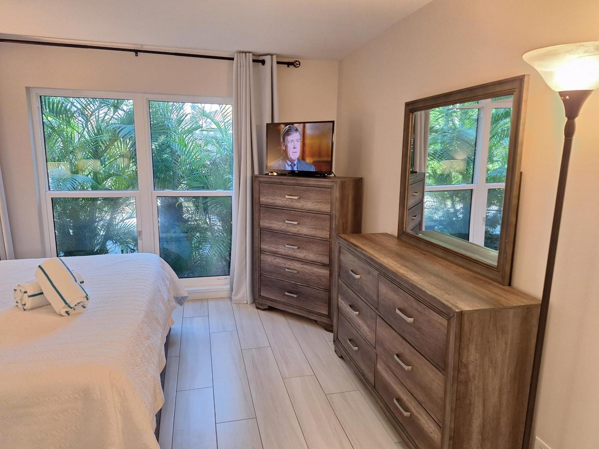 Turtle Crawl Inn - Longboat Key Zewnętrze zdjęcie
